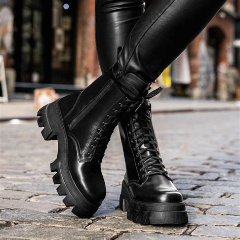 Women's boot with Web in black leather 